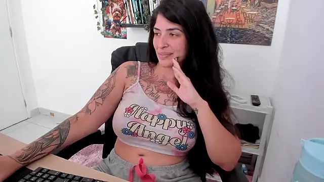 TaliMajesty online show from 01/01/25, 02:31