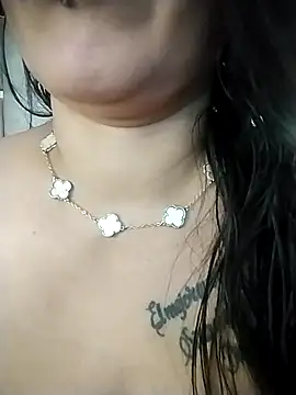 chelaqueen  online show from 11/30/25, 06:34