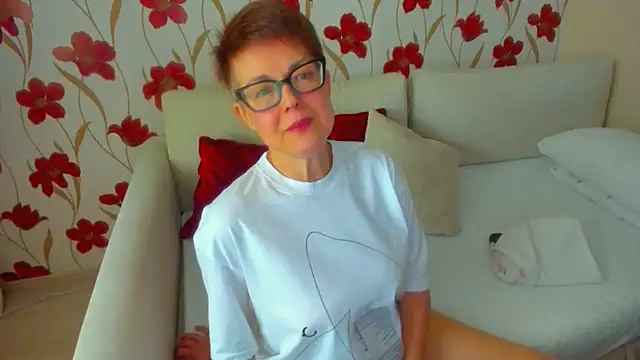 JennAlison online show from 02/03/25, 11:31