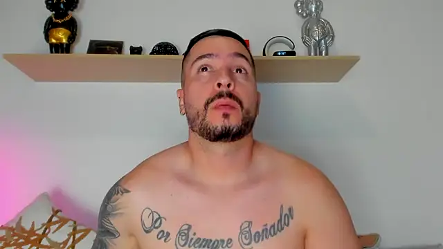 camilo restrepo21 online show from 09/11/25, 11:27