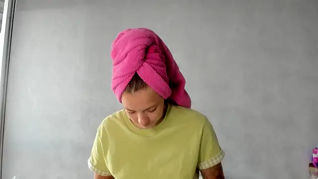 why again me online show from 08/08/26, 05:15