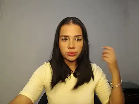 Snapshot of gabriela_davis chatting on 05/29/26, 09:57 gabriela davis online show from 05/29/26, 09:57