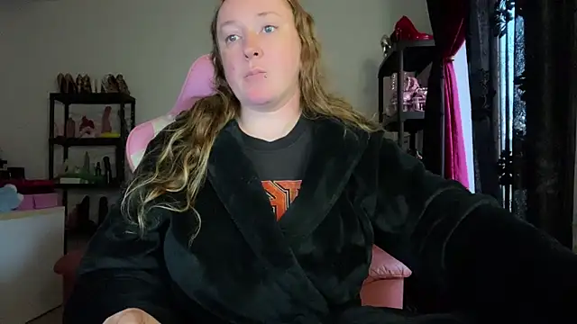 kisicaxx online show from 04/01/26, 05:21