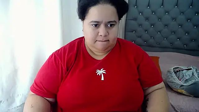 hotlesby4uxxx online show from 12/10/24, 07:43