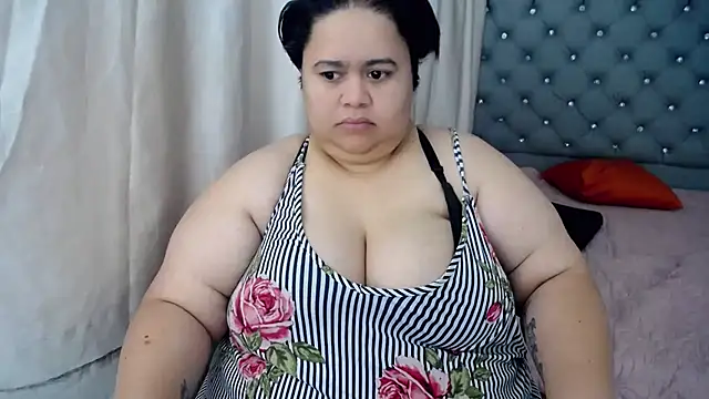 hotlesby4uxxx online show from 01/15/25, 12:09