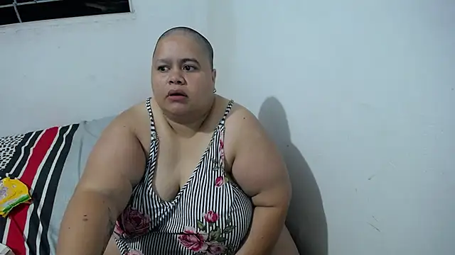 hotlesby4uxxx online show from 01/09/26, 11:17