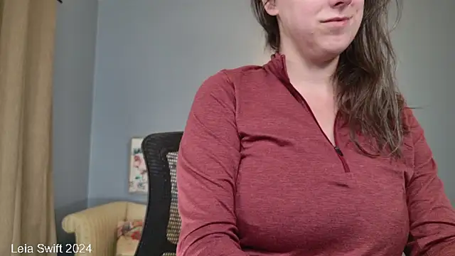 LeiaSwift online show from 12/03/24, 12:16