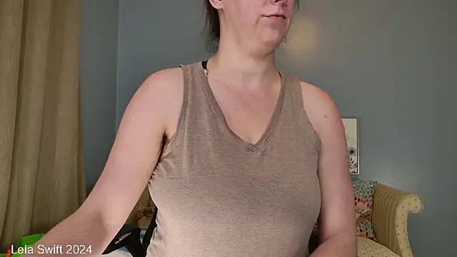 LeiaSwift online show from 12/09/24, 12:40