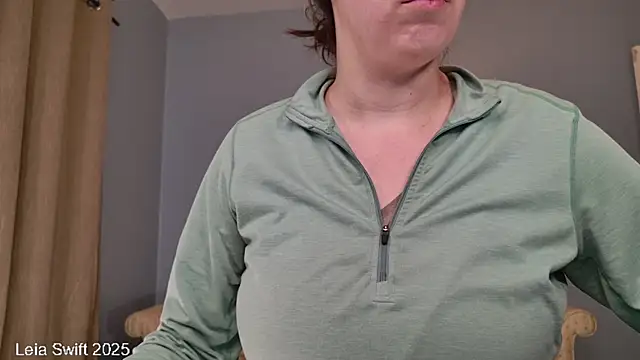 LeiaSwift online show from 02/13/25, 01:26