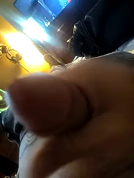 Snapshot of jayc508 chatting on 10/17/25, 02:52 jayc508 online show from 10/17/25, 02:52