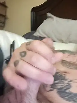 Snapshot of jayc508 chatting on 10/24/25, 01:51 jayc508 online show from 10/24/25, 01:51