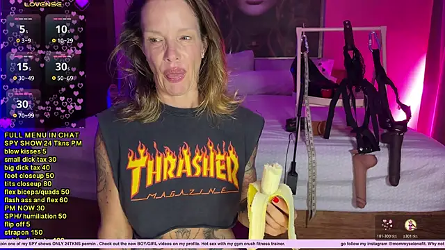 mommyselenafit  online show from 11/09/25, 03:05