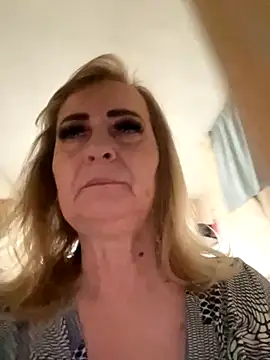 Irina2909xh online show from 10/05/25, 06:45