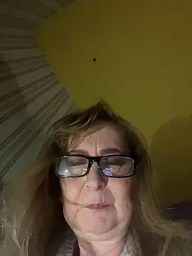 Irina2909xh online show from 02/08/26, 10:57