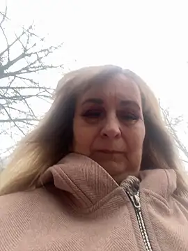 Irina2909xh online show from 03/19/26, 01:37