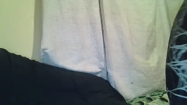 OscarbidD661 online show from 05/05/26, 08:44