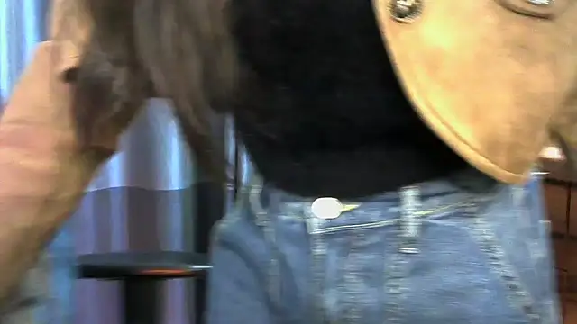 Snapshot of selen_5 chatting on 12/21/24, 07:06 selen 5 online show from 12/21/24, 07:06