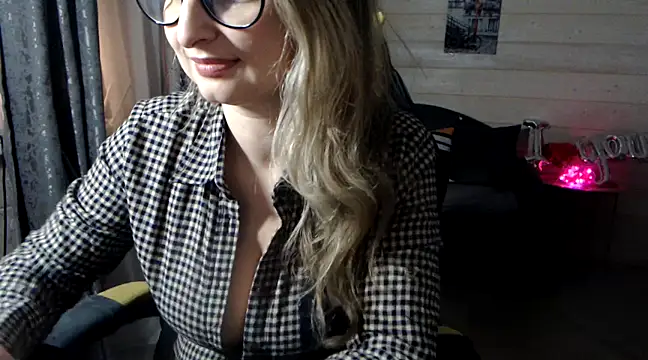 RubiLakros online show from 02/21/25, 07:43