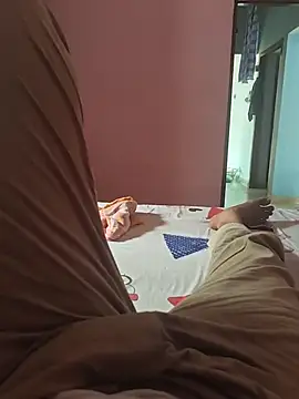 Snapshot of Big_boss_ind chatting on 10/26/25, 05:13 Big boss ind online show from 10/26/25, 05:13