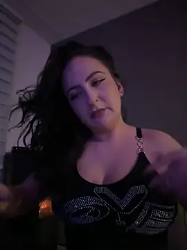 itsCassie online show from 02/09/25, 09:17