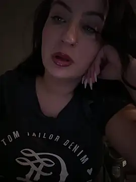 itsCassie online show from 03/16/25, 09:37