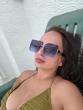 itsCassie online show from 10/07/25, 09:50