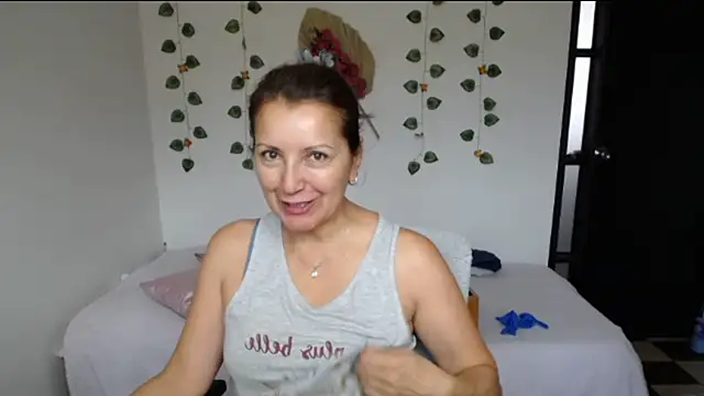 Snapshot of Sofi_5249_ chatting on 07/21/26, 03:36 Sofi 5249 online show from 07/21/26, 03:36