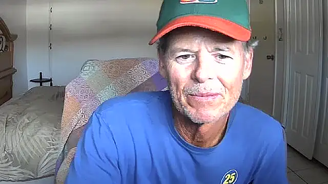 nakeedcowboi65 online show from 01/11/26, 07:41