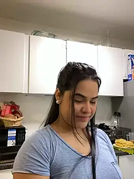 Maria ruiz online show from 01/01/25, 01:37