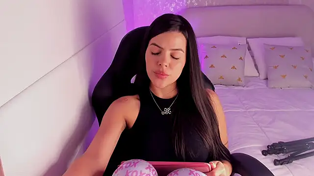 salome  11 online show from 01/17/25, 03:45