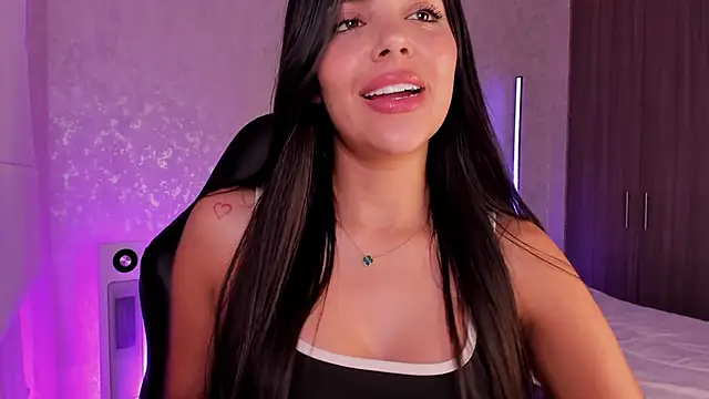 salome  11 online show from 03/01/25, 03:53