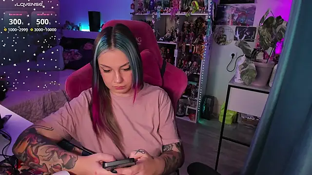 Snapshot of ChloeKohaku chatting on 02/03/25, 05:40 ChloeKohaku online show from 02/03/25, 05:40