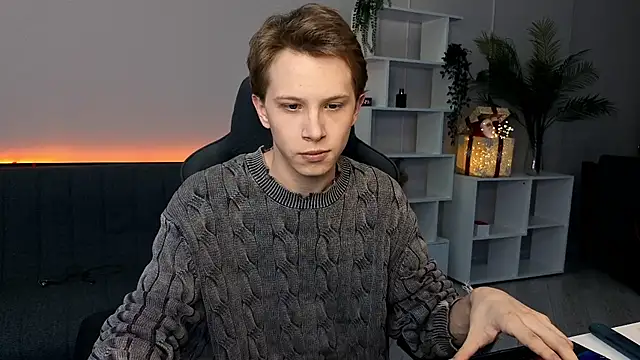 arlekincrop online show from 01/14/26, 06:24