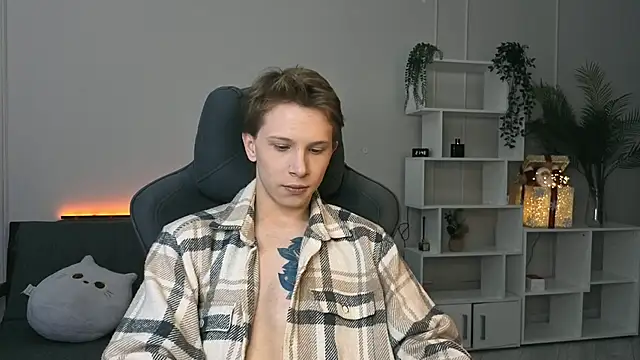 arlekincrop online show from 01/15/26, 04:44