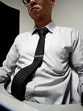 Snapshot of Business_dickkk chatting on 04/23/26, 01:35 Business dickkk online show from 04/23/26, 01:35