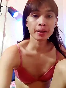 Snapshot of QueenSoreal chatting on 01/18/25, 03:16 QueenSoreal online show from 01/18/25, 03:16