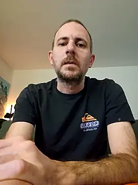 Snapshot of verylargecock chatting on 03/08/26, 05:17 verylargecock online show from 03/08/26, 05:17