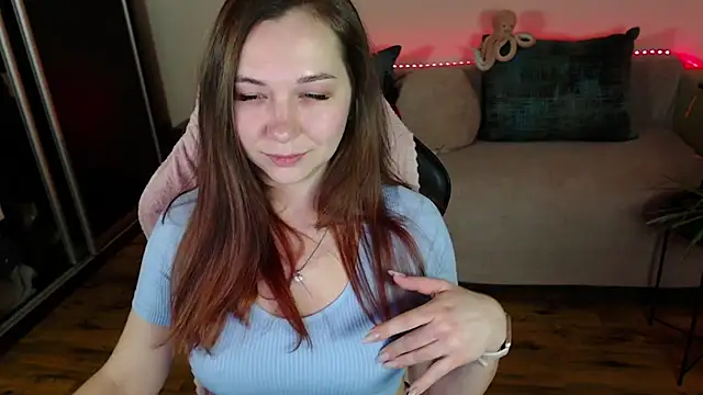 Snapshot of LizaSexy20 chatting on 02/02/25, 08:41 LizaSexy20 online show from 02/02/25, 08:41