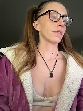 Heidi Harper online show from 01/03/25, 03:55