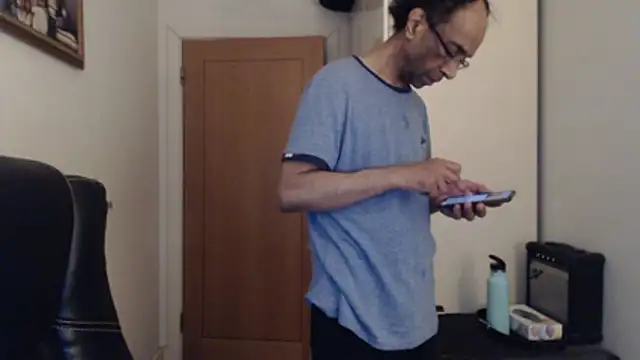 rauncher1 online show from 04/18/26, 12:36