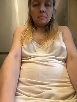 Susanel online show from 10/27/25, 12:53