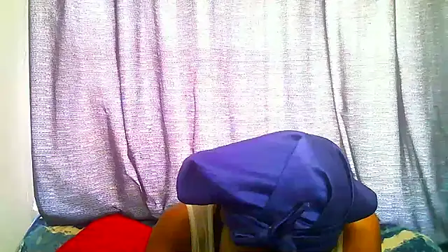 Snapshot of freaky_naughty chatting on 01/23/25, 12:52 freaky naughty online show from 01/23/25, 12:52