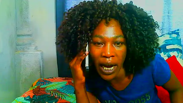 Snapshot of freaky_naughty chatting on 03/03/25, 02:59 freaky naughty online show from 03/03/25, 02:59