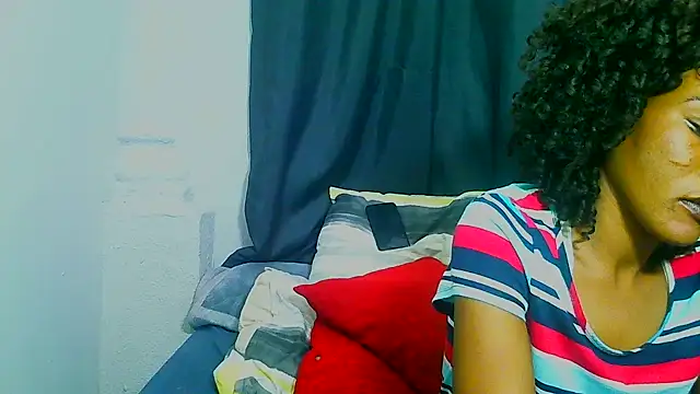 Snapshot of freaky_naughty chatting on 09/18/25, 07:27 freaky naughty online show from 09/18/25, 07:27