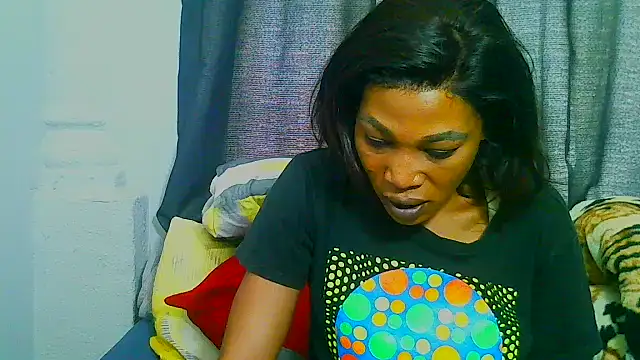 Snapshot of freaky_naughty chatting on 09/23/25, 02:42 freaky naughty online show from 09/23/25, 02:42