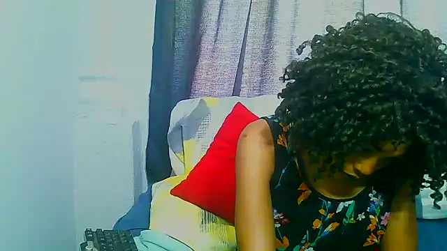 Snapshot of freaky_naughty chatting on 10/16/25, 10:16 freaky naughty online show from 10/16/25, 10:16
