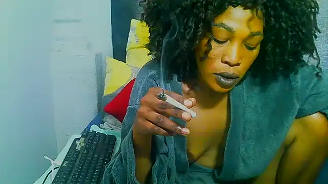 Snapshot of freaky_naughty chatting on 10/20/25, 10:49 freaky naughty online show from 10/20/25, 10:49