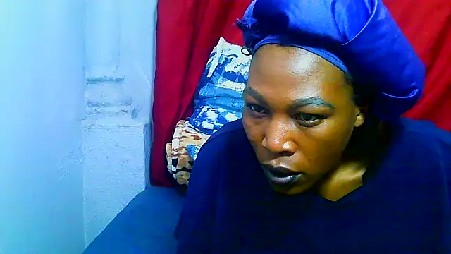 Snapshot of freaky_naughty chatting on 05/15/26, 11:06 freaky naughty online show from 05/15/26, 11:06