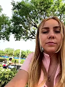 Brittanyrosexx online show from 09/12/25, 08:53