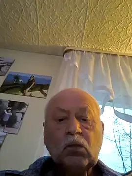 Snapshot of mexiko55 chatting on 01/10/25, 03:37 mexiko55 online show from 01/10/25, 03:37